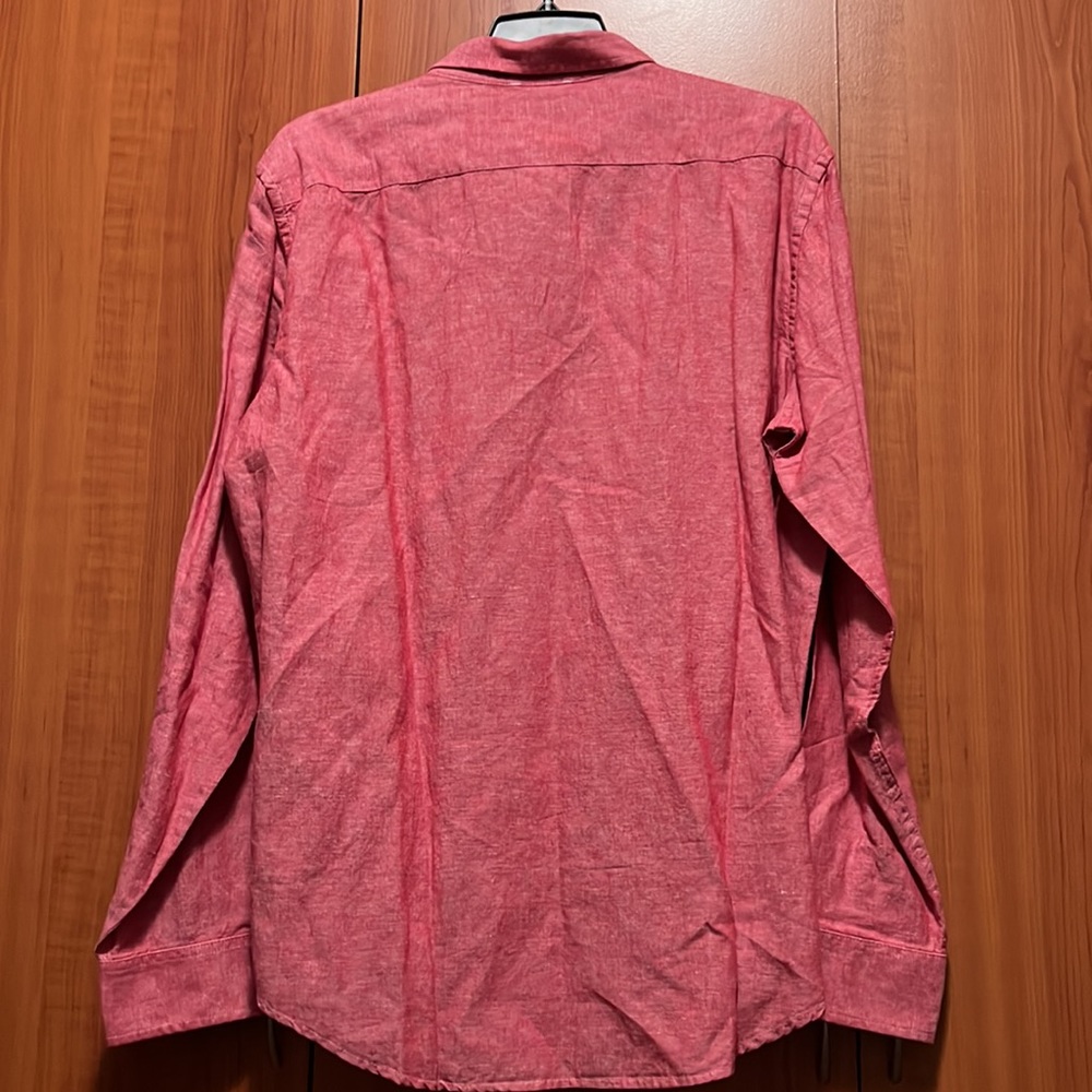 Beautiful shirt - Picture 3 of 3